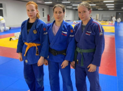 Наследница чемпионки: Дарина Джигарос остановилась в шаге от медалей юниорского первенства России по дзюдо 