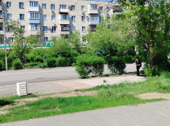 Под открытым небом: волжане ждут, когда решат проблему остановки на Карбышева