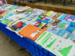 Волжские школьники и студенты подготовили новогодние открытки для ветеранов