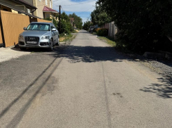 «Неужели ждем трагедии?»: жители поселка Рабочий требуют установить «лежачие полицейские»