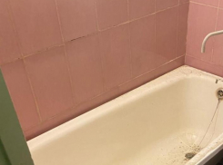 Жители Волжского отдали 223 тысячи рублей электромонтеру за некачественные работы