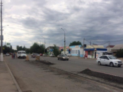 Островок безопасности начали делать на Рабочем, чтобы защитить волжан от автогонщиков