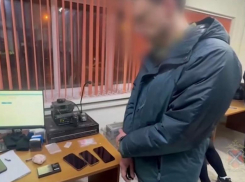 Под Волжским на посту ДПС задержали подозреваемых с наркотиками