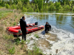 Под Волжским ищут тело утонувшего рыбака