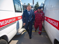 Автопарк «скорых» Волжского пополнили 27 новых «Мерседесов»