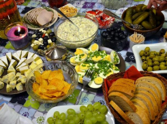 Какие продукты помогут убрать новогоднее похмелье