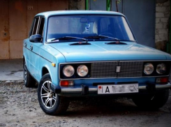 В старой части Волжского рецидивист угнал «шестерку» средь бела дня