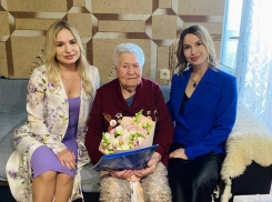 Волжский ветеран, герой Сталинградской битвы, отметила вековой юбилей