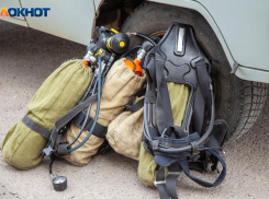 В Волжском снова подожгли мусорный контейнер