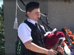 Волжане услышали волынку в память о солдатах