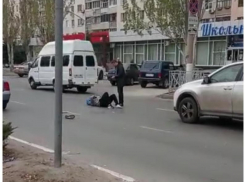 Молодого волжанина сбил внедорожник Toyota RAV4