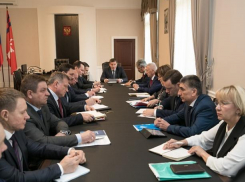 На оперативном совещании губернатор поставил новые задачи