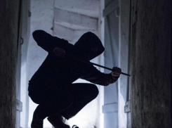 Ночной вор пойман в Волжском с поличным