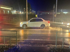 Водитель на иномарке сбил женщину на переходе в Волжском
