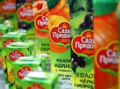 Пятеро сотрудников Городищенского агрохолдинга вытаскали сока на 1,2 миллионов