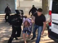 Волжане угнали 14 элитных внедорожников