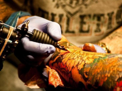 Татуировщики целый день будут набивать наколки, чтобы помочь детскому дому в Волжском