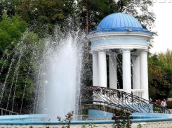 Порывы ветра и облака пообещали волжанам в четверг