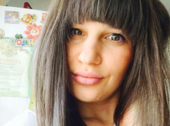 Волжанку Ларису Арентову поздравили с днем рождения