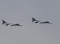 Над Волжским снова самолеты