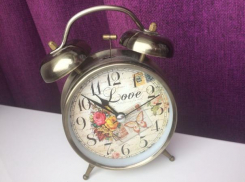 У тех, кто проголосовал за перевод времени, колхозный менталитет, - волжанин