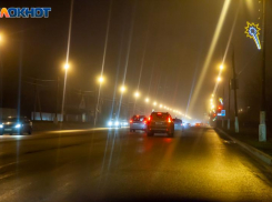 Ветер оборвал провода? В Волжском не работает уличное освещение