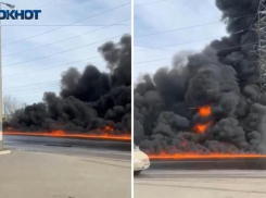 Бензовоз загорелся на Пушкина в Волжском: дорога перекрыта 