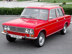 Трое молодых волжан угнали и продали «тройку»