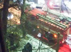 Подвал жилого дома на Пушкина сгорел в Волжском