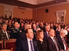 Волжане посчитали ошибкой праздничный концерт к 100-летию Вооруженных сил