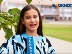 «Школьная форма дисциплинирует и детей, и родителей», - волжане о школьном дресс - коде 