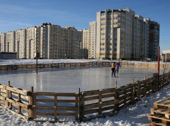 Волжане своими руками соберут открытый каток в центре города