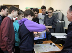 Волжские школьники побывали в роли экспертов-криминалистов