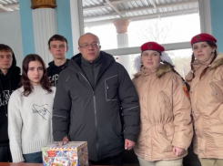 Волжский дарит радость: Детям из Мариупольского детского дома передали частичку тепла