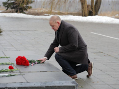 Никто не забыт. Игорь Воронин почтил память защитников Сталинграда