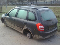 Боль автомобилиста: волжанин лишился литых дисков и новой зимней резины за 25 тысяч