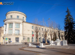 В Волжском 56 лет назад был открыт выставочный зал музея