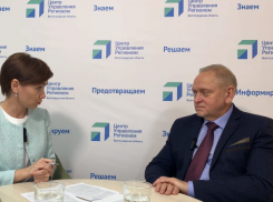 О сносе домов, застройке «Людмилы» и отказе от библиотек: Воронин ответил на неудобные вопросы на прямой линии
