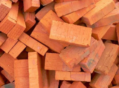 На стройке под Волгоградом скончался 28-летний парень