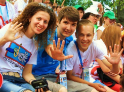 Волжан пригласили на волонтерский stand up в Волжском