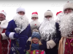 Где остается Снегурочка и кто круче: Дедушка Мороз или Санта Клаус?