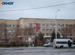 Волжские медучреждения перейдут на особый режим работы в новогодние праздники