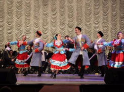 В Волжском залихватски отгремел концерт ансамбля ФСБ