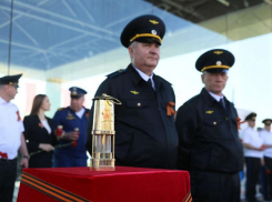 «Огонь Победы» прибыл в Волгоград: эстафета памяти объединяет города-герои