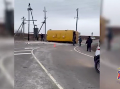 Водителя школьного автобуса, не уступившего дорогу и погубившего ребенка, ждет суд в Волгоградской области