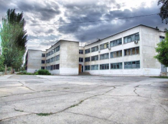 Волжане бьют тревогу, что подготовка к школе стала платной 