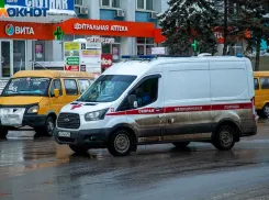 Мужчина лишился правой руки на заводе в Волжском