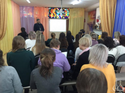 В Волжском прошел семинар по вопросам духовно-нравственного и патриотического воспитания детей