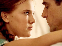 Под Волгоградом 13-летняя девочка забеременнела от собственного отчима