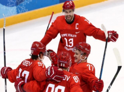 Волжане ликовали после победы хоккеистов на Олимпиаде